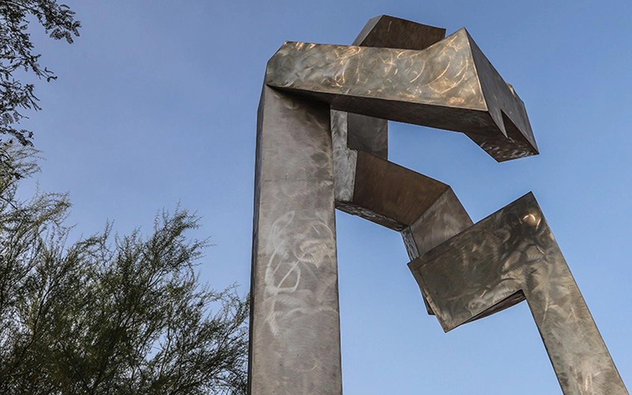 large metal art sculpture